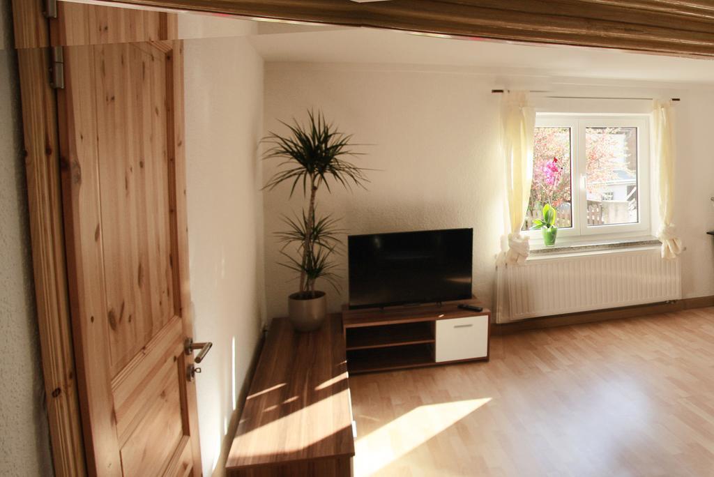 3 Seiten Ferienwohnung Jena Cameră foto